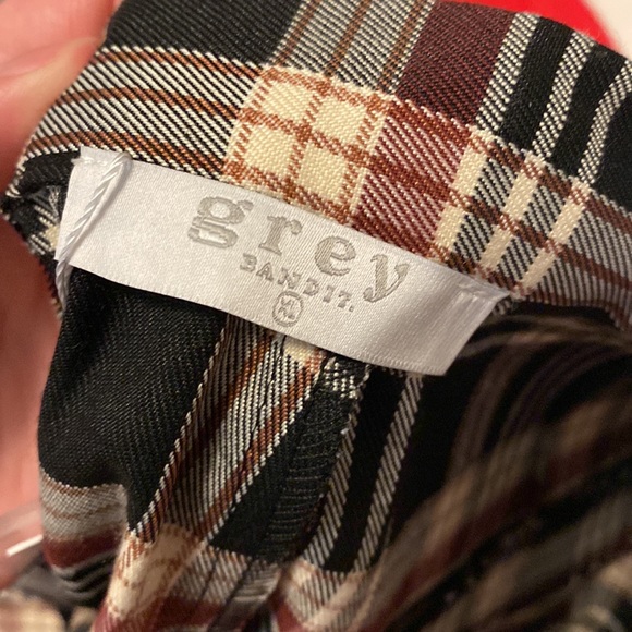 Plaid Dress Plants - Picture 4 of 4